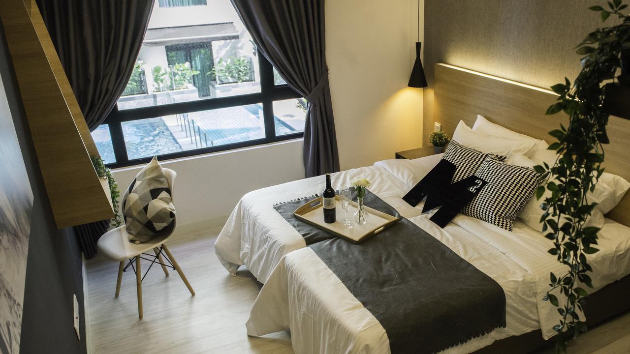 Suasana Private Suites By Subhome Johor Bahru Exterior foto